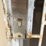 perbaikan pintu panggilan 24 jam